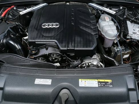 Used 2021 Audi A4 2.0T Premium image 30