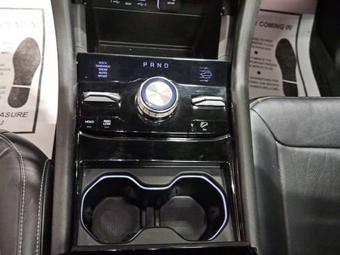 Used 2023 Jeep Grand Cherokee L Overland w/ Rear Seat Video Group I AWD/4WD image 35