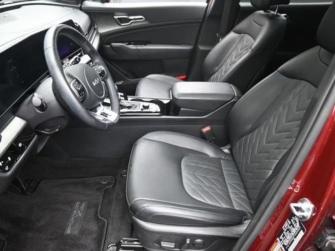 Used 2025 Kia Sportage X-Line w/ Premium Package AWD/4WD image 17