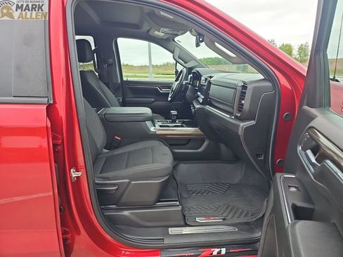 Used 2024 Chevrolet Silverado 1500 RST AWD/4WD image 27