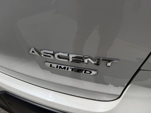 Used 2024 Subaru Ascent Limited AWD/4WD image 9