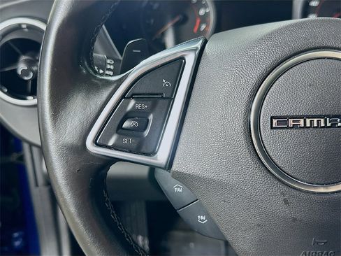Used 2020 Chevrolet Camaro LT image 21