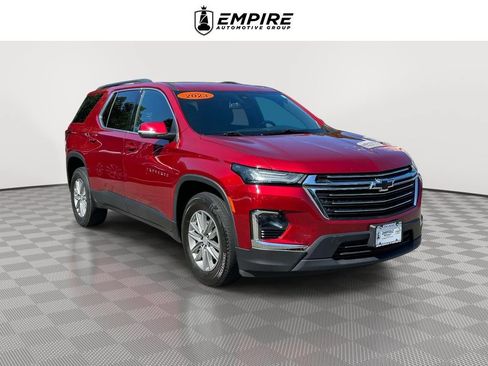 Used 2023 Chevrolet Traverse LT w/ LPO, Floor Liner Package AWD/4WD image 1