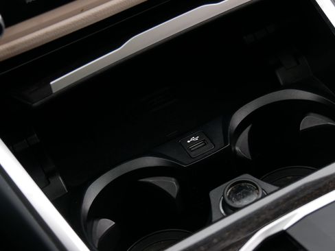 Used 2023 BMW i4 eDrive35 w/ Premium Package RWD image 23
