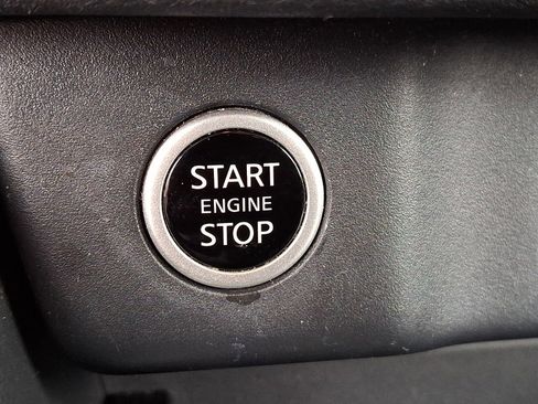 Used 2023 Nissan Rogue SV w/ SV Premium B Package AWD/4WD image 25