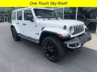 Used 2025 Jeep Wrangler Unlimited Sahara w/ Safety Group AWD/4WD 360° Tour