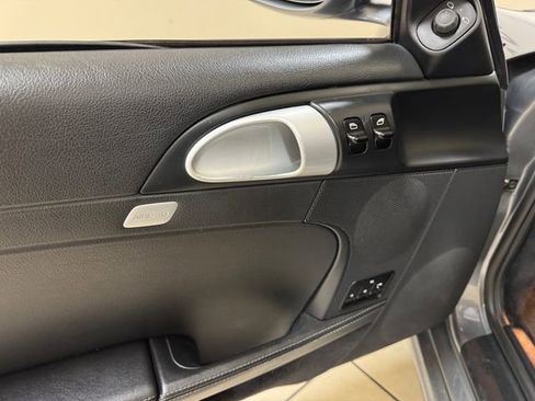 Used 2006 Porsche Cayman S RWD image 7