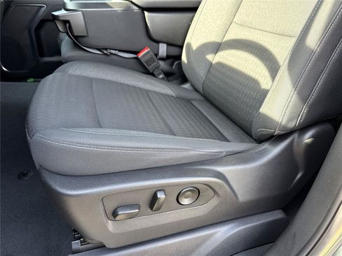 Used 2025 Chevrolet Silverado 1500 LT AWD/4WD image 23