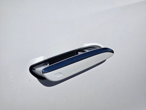 New 2026 Mercedes-Benz E 350 4MATIC Sedan image 27