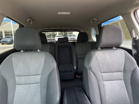 Used 2024 Nissan Rogue SV image 18