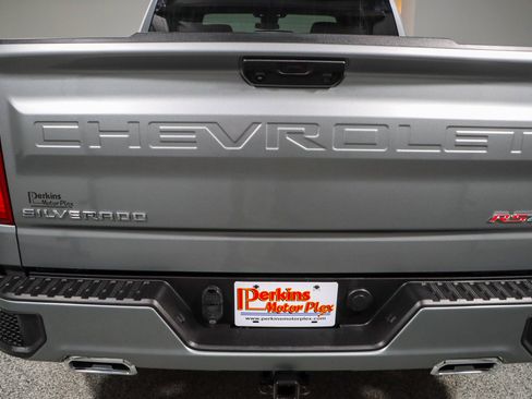 Used 2023 Chevrolet Silverado 1500 RST AWD/4WD image 8