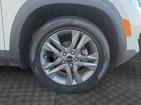Used 2023 Kia Seltos S w/ Navigation Package FWD image 36