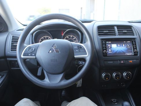 Used 2024 Mitsubishi Outlander Sport ES AWD/4WD image 37
