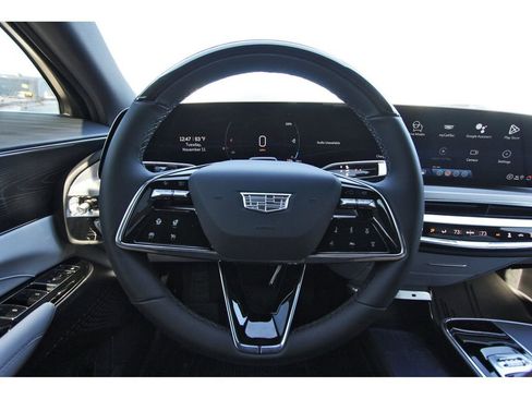 New 2026 Cadillac Lyriq Luxury image 13