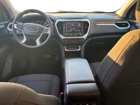 Used 2023 GMC Acadia SLE w/ Driver Convenience Package image 12