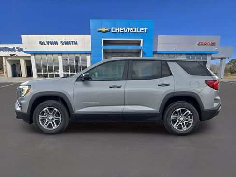 Used 2025 GMC Terrain Elevation image 8