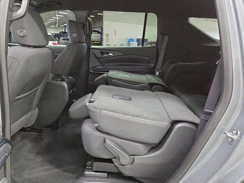 New 2026 Chevrolet Traverse LT image 34