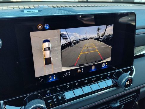 New 2026 Chevrolet Colorado Z71 w/ Technology Package image 12