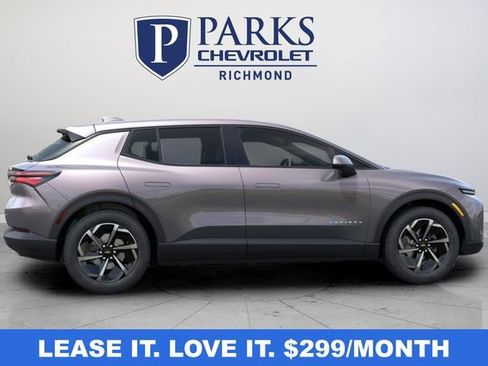 New 2026 Chevrolet Equinox EV LT image 3