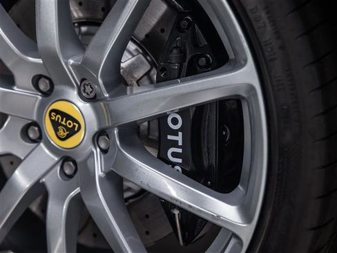 New 2025 Lotus Emira image 11