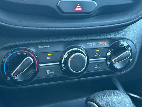 Used 2024 Kia Soul LX w/ Option Group 015 image 20