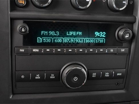 New 2025 Chevrolet Express 2500 Work Van w/ Driver Convenience Package image 24