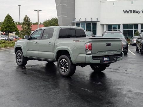 Used 2023 Toyota Tacoma TRD Sport image 7