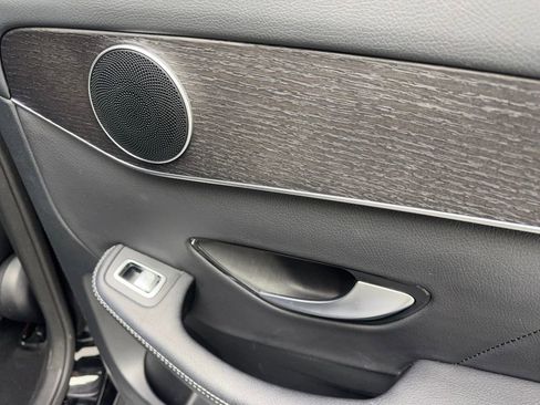 Used 2022 Mercedes-Benz GLC 300 4MATIC image 42