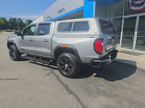 Used 2023 GMC Canyon Elevation w/ Elevation Premium Package AWD/4WD image 4