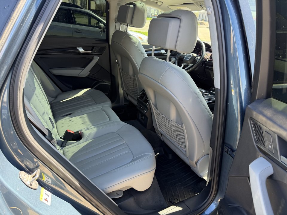 Used 2018 Audi Q5 2.0T Premium Plus w/ Premium Plus Package AWD/4WD image 18