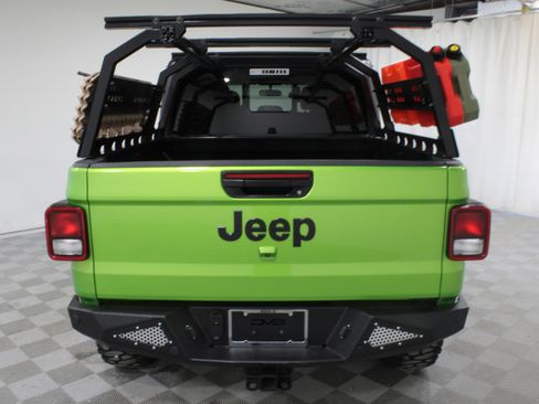 Used 2025 Jeep Gladiator Sport AWD/4WD image 28