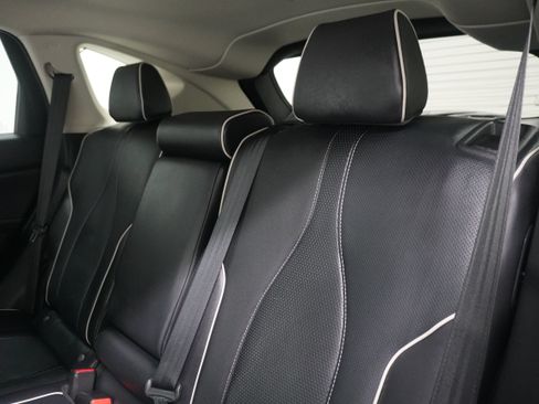 Used 2019 Acura RDX w/ Advance Package AWD/4WD image 12