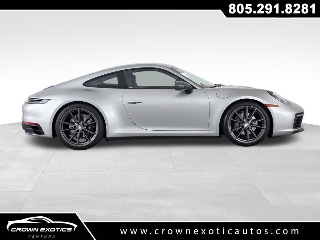 Used 2023 Porsche 911 Carrera T RWD image 8