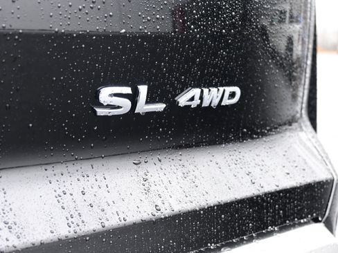 New 2025 Nissan Pathfinder SL image 10