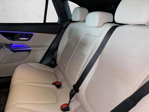 Certified 2025 Mercedes-Benz GLC 300 image 18