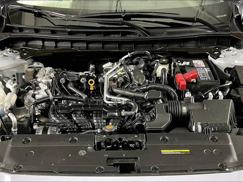 New 2026 Nissan Altima 2.5 SR AWD/4WD image 17