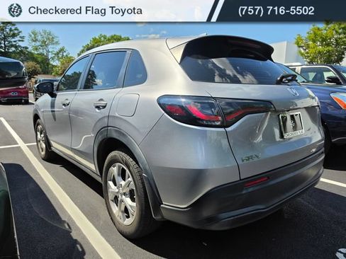 Used 2023 Honda HR-V LX image 4
