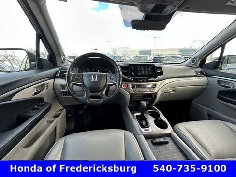 Used 2021 Honda Pilot EX image 45