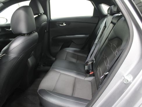 Used 2024 Kia Forte GT-Line image 20