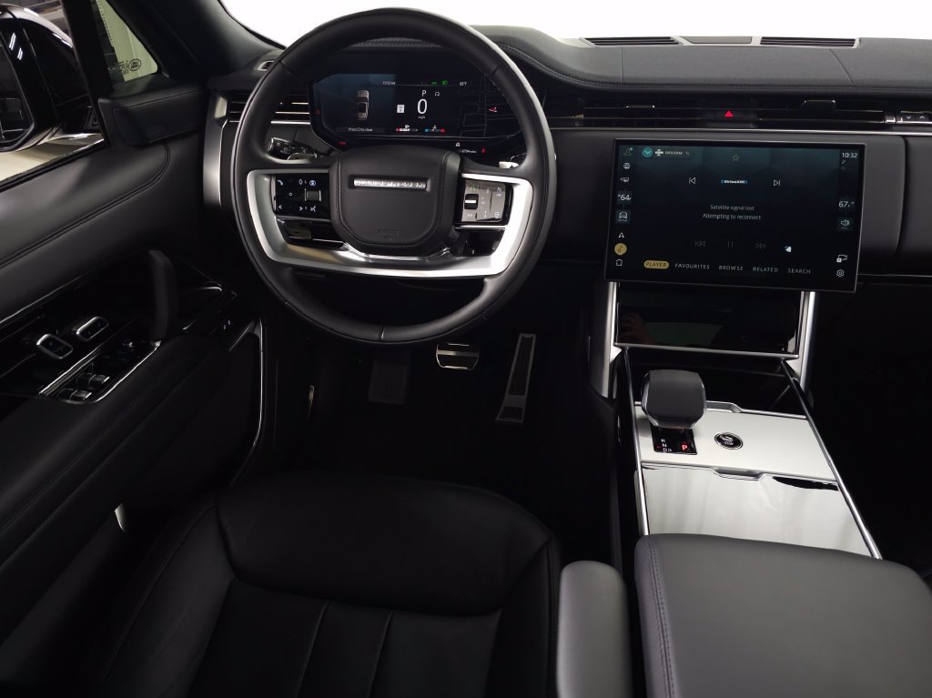 Used 2026 Land Rover Range Rover SE AWD/4WD image 20