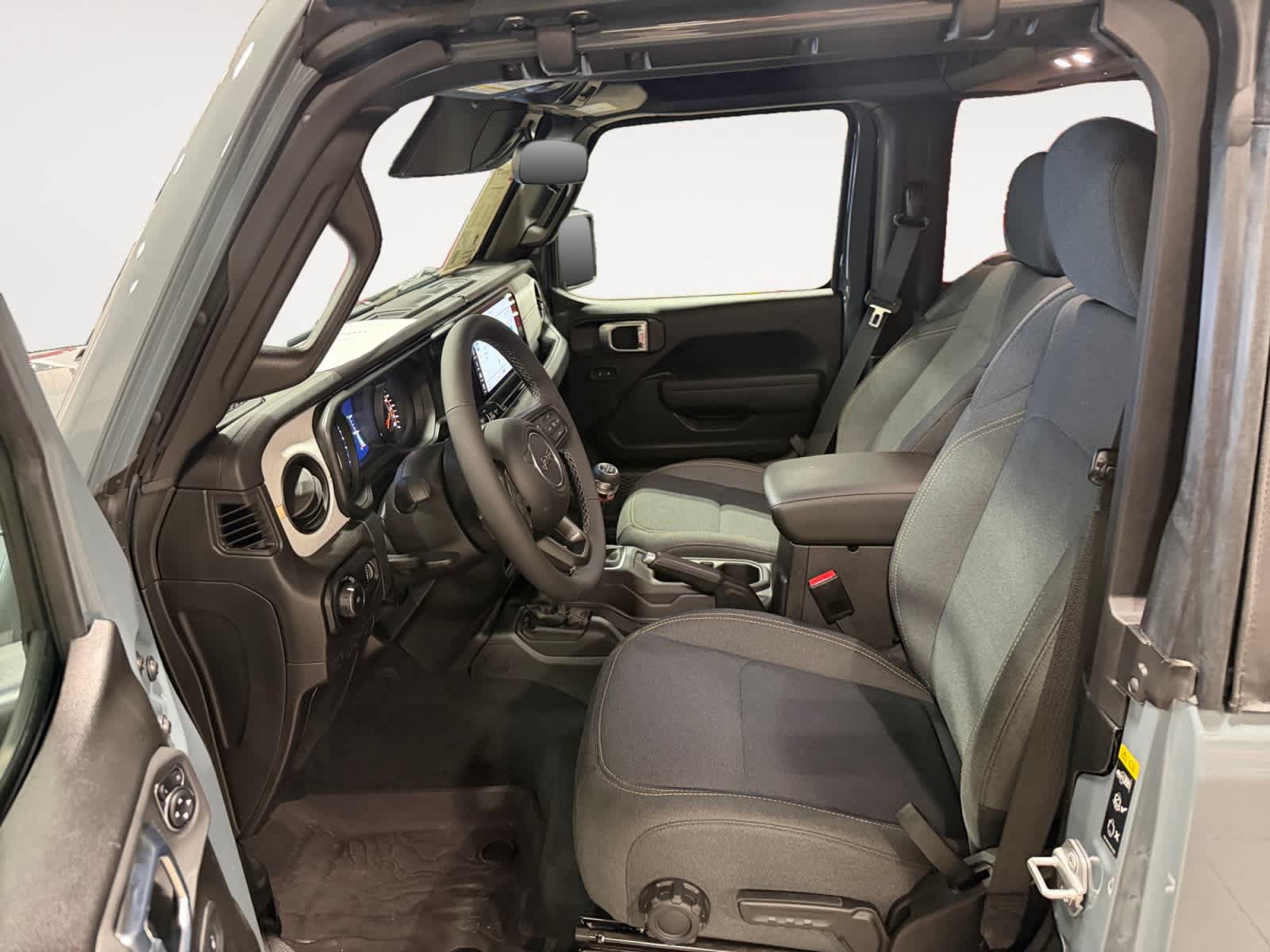 Used 2026 Jeep Wrangler Sport AWD/4WD image 10