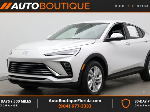 Used 2024 Buick Envista Preferred FWD image 1