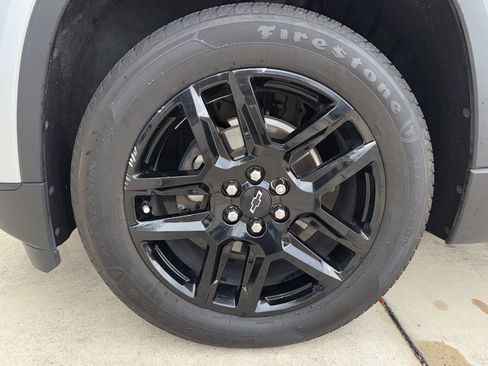 Used 2020 Chevrolet Traverse LS w/ LPO, Blackout Package image 38