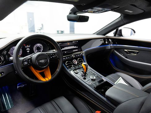 Used 2025 Bentley Continental GT Mulliner image 29