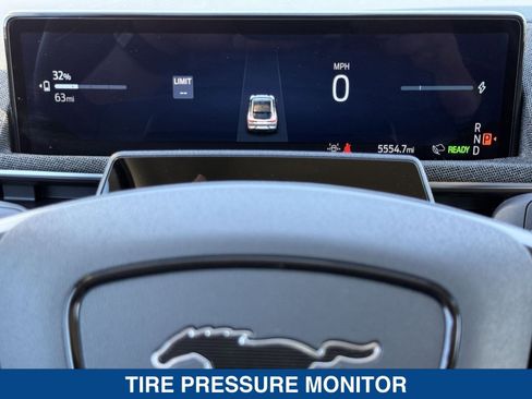 Certified 2025 Ford Mustang Mach-E Premium image 27