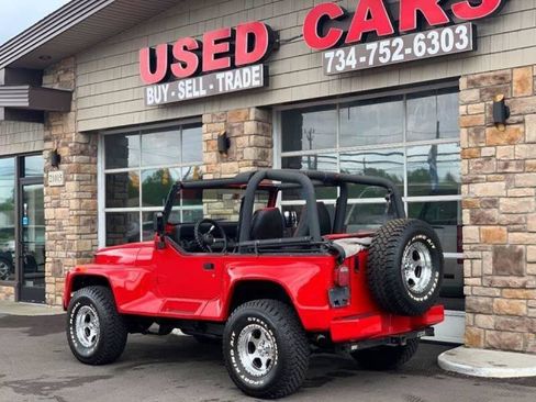 Used 1992 Jeep Wrangler Renegade AWD/4WD image 9