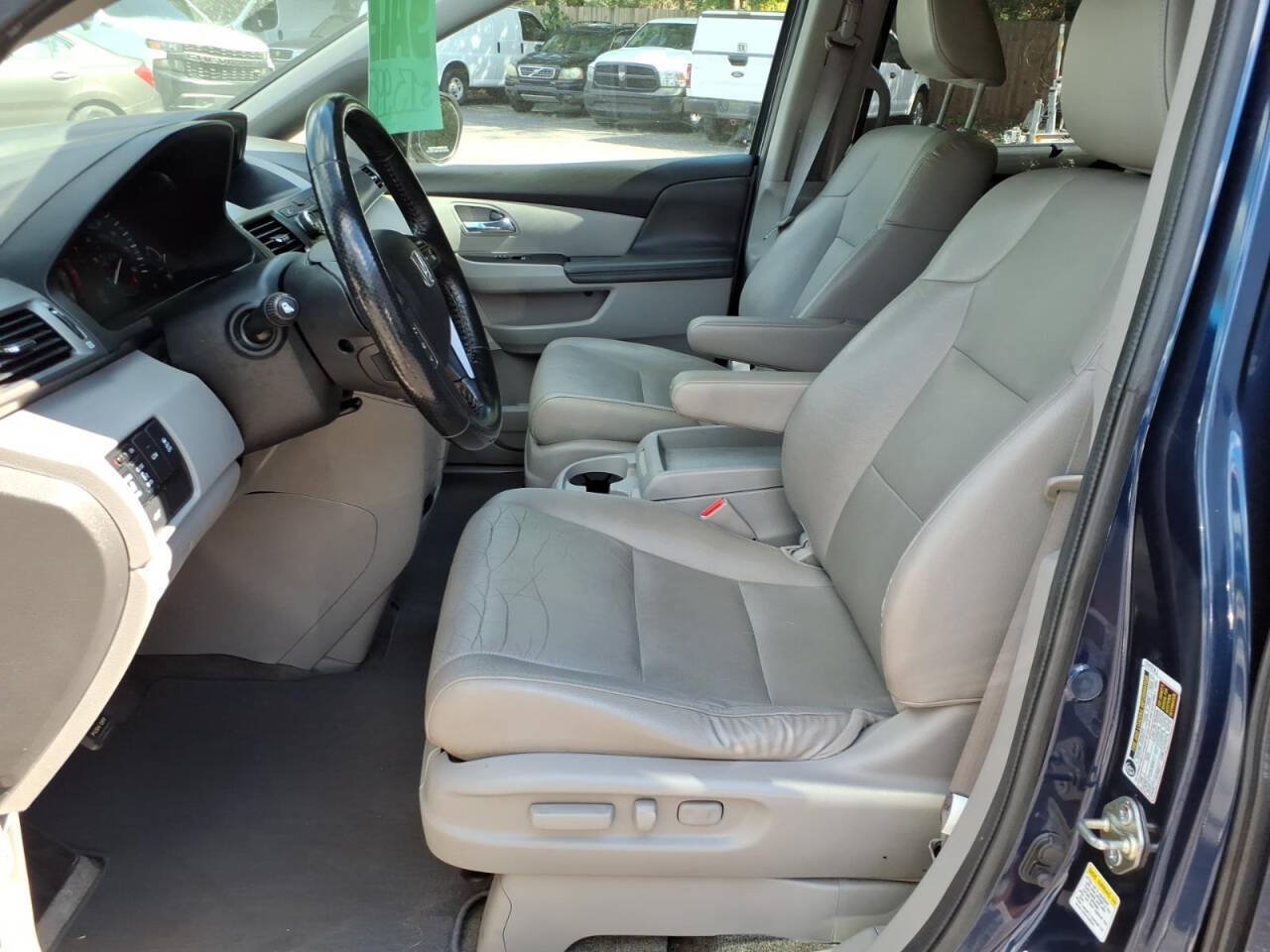 Used 2015 Honda Odyssey EX-L image 16