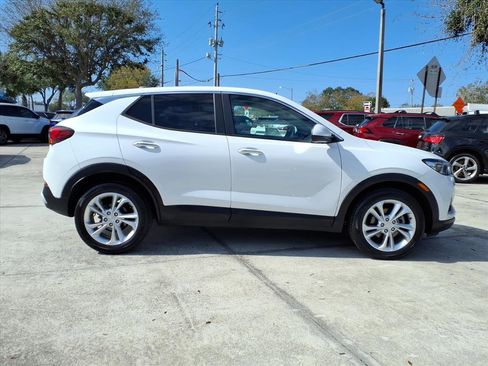 Used 2022 Buick Encore GX Preferred w/ Cold Weather Comfort Package image 8