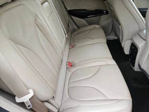 Used 2019 Lincoln MKC Select w/ Select Plus Package image 20