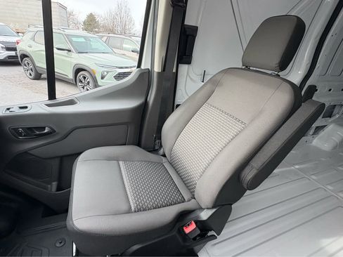 New 2026 Ford Transit 250 148 Medium Roof image 23
